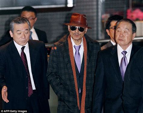 Split Emerges In Japans Biggest Yakuza Gang Daily Mail Online
