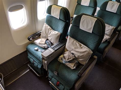 Review Cathay Pacific Premium Economy 77w Hong Kong To San Francisco