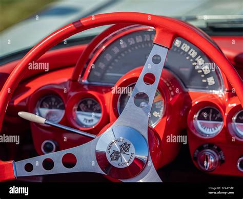 Dashboard Steering Wheel Hi Res Stock Photography And Images Alamy