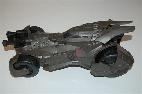 2015 Batman Vs Superman Epic Strike Batmobile W Missle Launcher Mattel