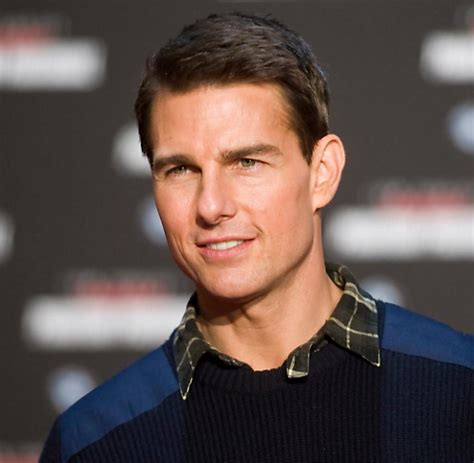 He has received various accolades for his work, including three golden globe aw. Nach der Scheidung: Tom Cruise feiert mit seinen Kindern ...