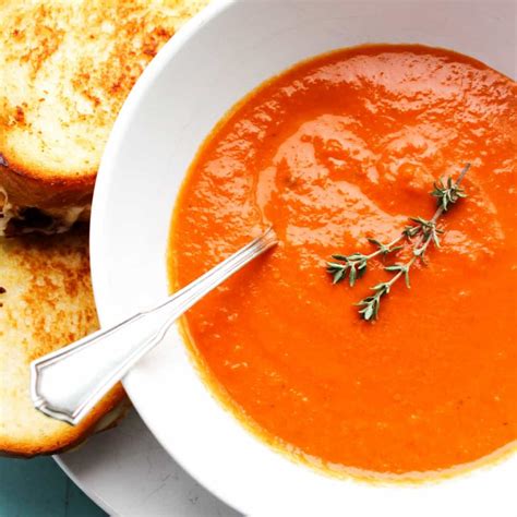 Slow Cooker Classic Tomato Soup ⋆ Real Housemoms