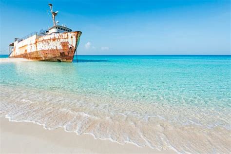Ακτή του κυβερνήτη) is located partly in the larnaca and in the limassol region. Governors Beach - Adventugo