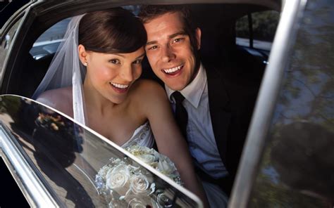 4 Reasons Why You Need To Book Wedding Transportation Kc Limo Service