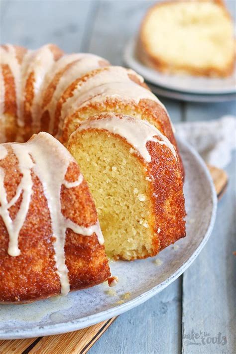 I guess when you label a cake the absolute best cake you are bound to get a lot of people poking at the recipe. Rumkuchen aka. Der leckerste Kuchen der Welt! | Bake to ...