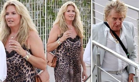 Rod Stewart S Wife Penny Lancaster Bids Touching Farewell To Hollywood Bound Singer Celebrity