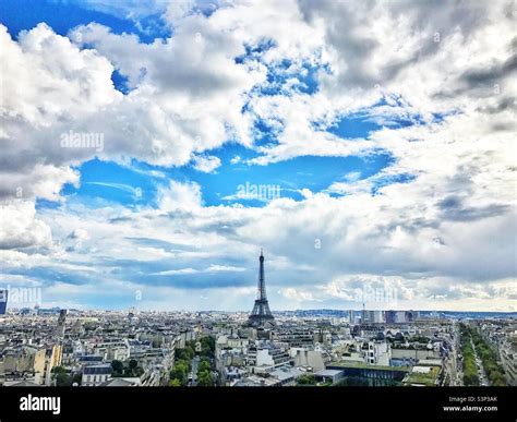Eiffel Tower View Freon Arch De Triomphe Paris Stock Photo Alamy