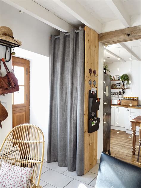 Voir plus d'idées sur le thème penderie entree, meuble entrée, déco entrée maison. Rue Rivoirette: AMENAGEMENT Une Penderie dans mon entrée