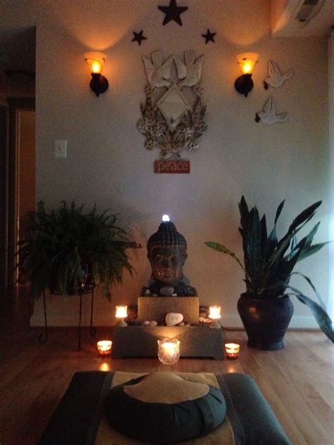 Love The Buddha Setup Heregreat For A Nook I Think This Buddha