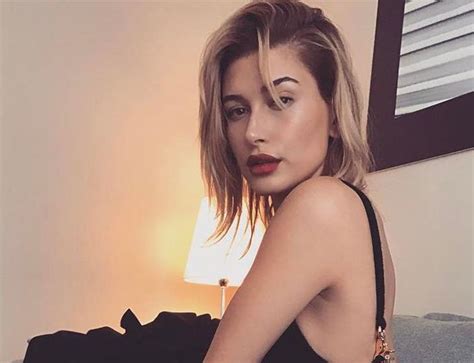 Hailey Baldwin Says Social Media Makes Her Depressed And Anxious Elle