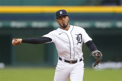 Tigers Place Harold Castro On IL Add Former Royals Outfielder Mlive Com
