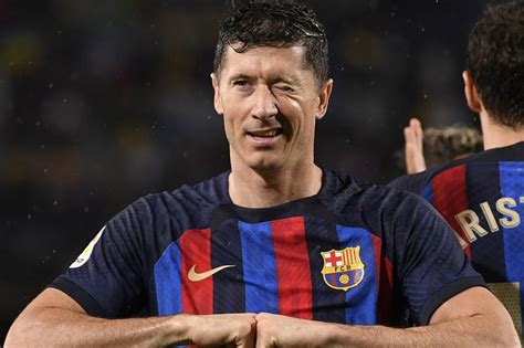 Das ist seine Saison Lewandowski verteilt Sonderlob an Barça Kollege