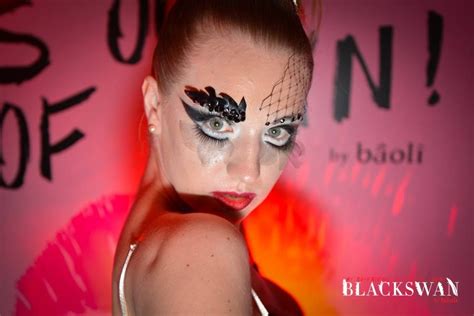 Black Swan Event Halloween Event Face Paint Carnival Halloween Face