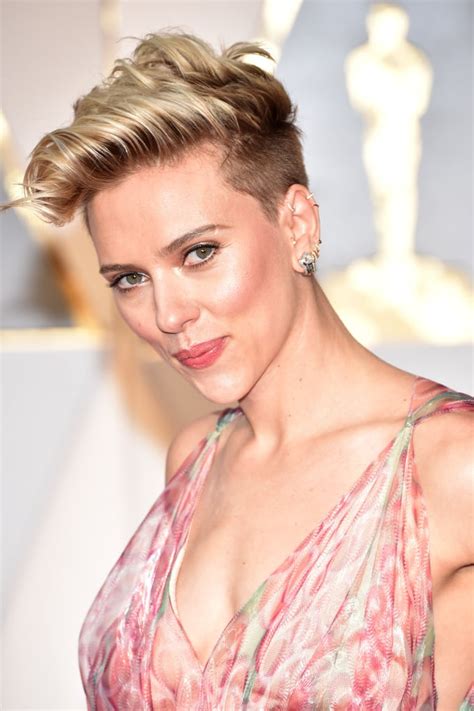 Scarlett Johanssons Hair And Makeup At The 2017 Oscars Popsugar