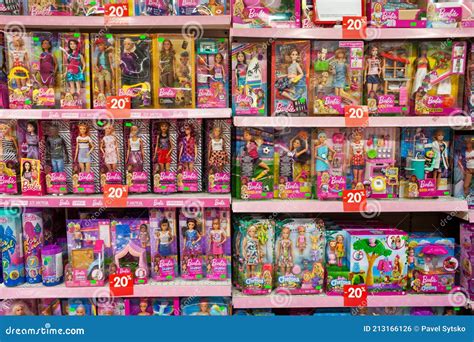 Barbie Dolls On The Shelves In The Store Editorial Photo Image Of Barbie Attractive 213166126