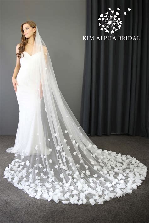 Wedding Veils Calista Flower Veil By Kim Alpha Bridal