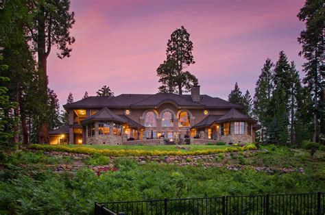 Choose from more than 2,500 properties, ideal house rentals for families, groups and couples. Spotlight: Lake Tahoe | California Home