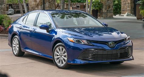 All new toyota camry 2019 in malaysia #toyotacamry #camry2019 #camrymalaysia web: Apple CarPlay And Amazon Alexa Now Available For 2018 ...