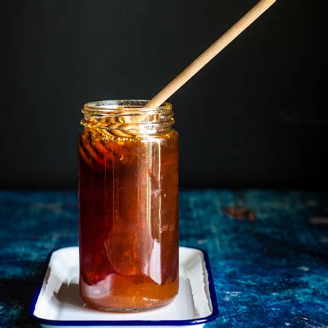 A Step By Step Guide On How To Make Cannabis Infused Honey
