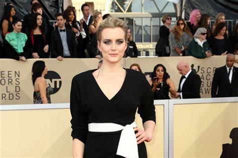 Taylor Schilling Age Height Bio Net Worth Wife Brother 2024