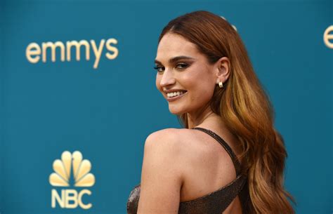 Lily James Copper Red Hair Is A Major Fall 2022 Trend