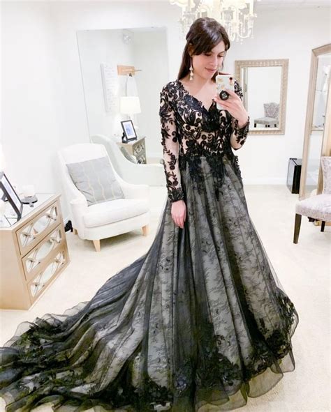 As a result of being so elegant, naturally, ball some gowns are decorated with precious gems, sequins, pearls, and sophisticated hand embroidery stitches. 16 Gorgeous Black Sparkly Ball Gown Lace Wedding Dress ...
