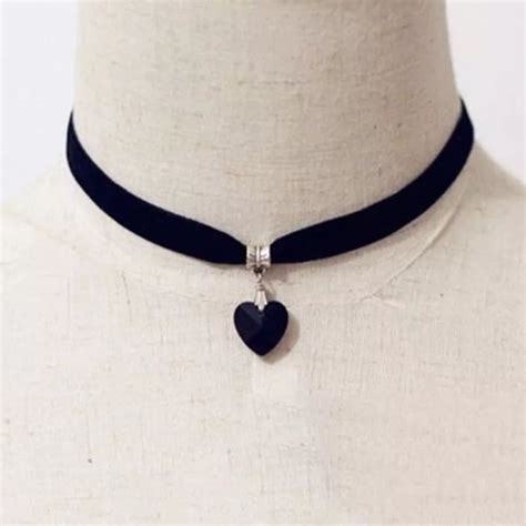 Black Velvet Choker Black Heart Pendant Necklace Boutique With Images