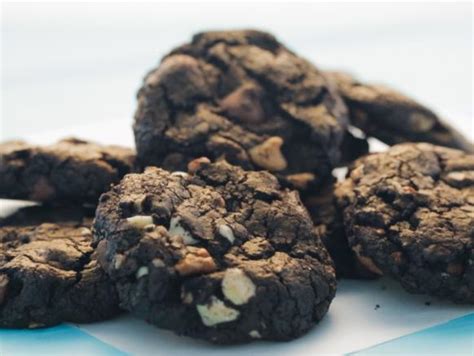 Chocolate Fudge Chip Cookies Recipe Trisha Yearwood Food Network