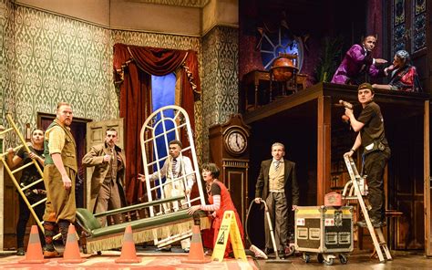 The Play That Goes Wrong Tickets London Play Duchess Theatre
