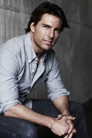 Tom Cruise Height Weight Shoe Size