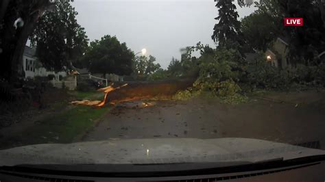 Thunderstorms Cause Power Outages Down Trees In Omaha Area