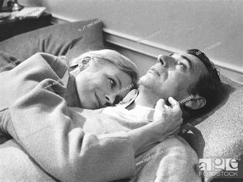 Ingrid Thulin Yves Montand On Set Of The Film La Guerre Est Finie