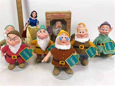 Vintage Disney Snow White And The Seven Dwarfs Dolls