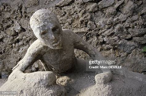 Pompeii Human Remains Photos And Premium High Res Pictures Getty Images