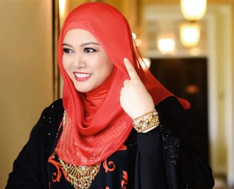 Née siti aishah binti abdul rahman; PEZOL STYLEZ: WAJAH TERKINI PERMAISURI SITI AISHAH HIASI ...