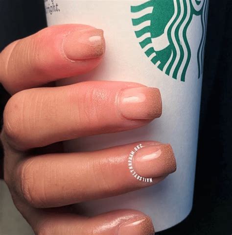 As for the removal of the sns nails, while some salons may do it for free if you had them done in the same place, you might also be charged around $5 for their removal. 10 Beautiful Ombré Dip Powder Nail Designs - DIY Nails ...