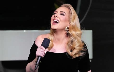 Adele Tells Vegas Crowd That Divorce Had Her In Five Therapy Sessions