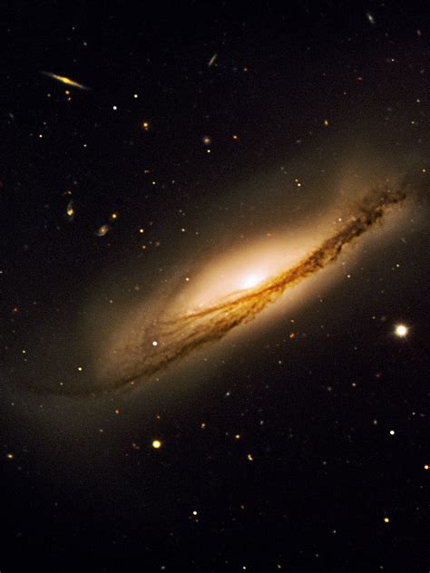 Ngc 3190 The Galaxy Ngc 3190 From The European Southern Ob Flickr