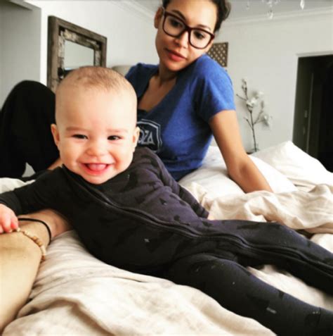 When i heard that naya rivera had passed away in a drowning accident, i thought my god that then to add to these revelations is the observation that she so clearly loved her little son with a. Naya Rivera & son fils - Blog de Baby-Stars-62100