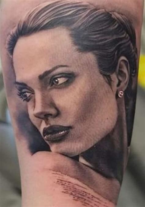 Tatouage Angelina Jolie 21 Exquisite Angelina Jolie Tattoos With