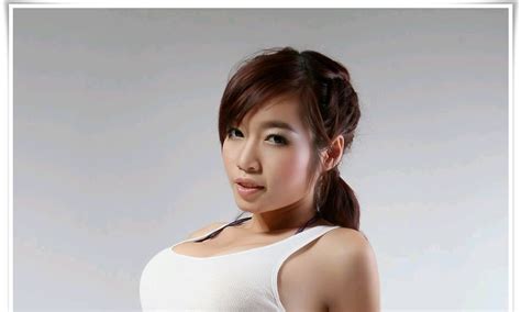 Elly Tran Ha Beautiful Pictures Female Celebrity Models