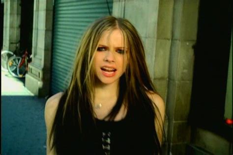Avril Lavigne Dont Tell Me Mv Screencaps Hq Music Image