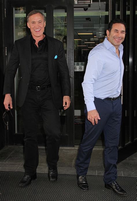 Dr Terry Dubrow Dr Paul Nassif From La Photo Du Moment E News France