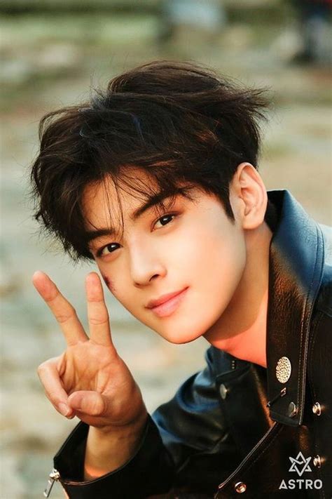 He is a member of the south korean boy group astro. Image result for cha eun woo no makeup | Cha eun woo astro ...