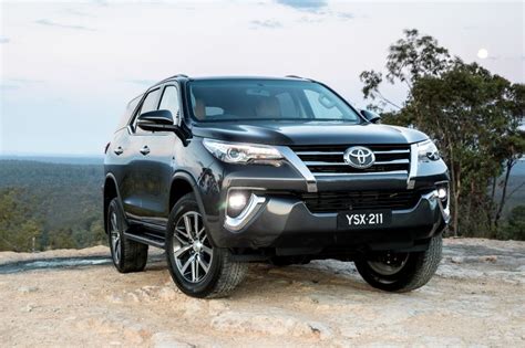 2020 Toyota Fortuner Pricing And Specs Carexpert