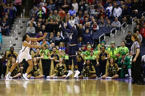 Notre Dame Beats Uconn In Womens Tournament On A Clutch Shot For The Ages