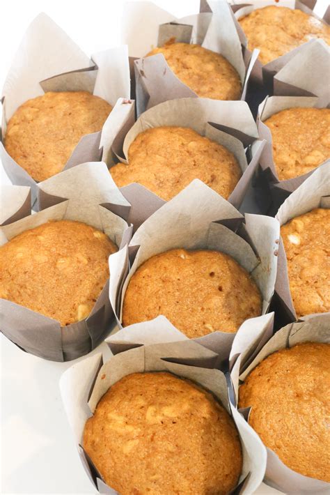 The Perfect Pumpkin Spice Oat Muffin Recipe The Unlikely Hostess