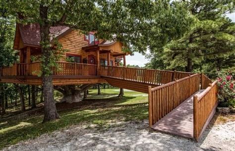 1 Vacation Log Cabins In Branson Mo Branson Cedars Resort Resort