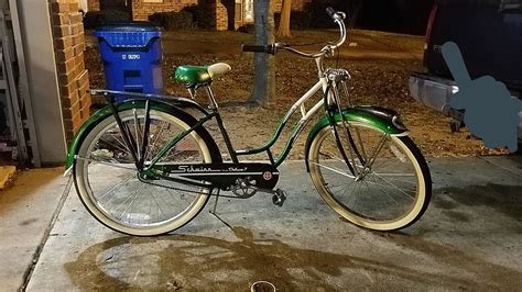 Sold Schwinn Cruiser Deluxe 7 Parts 2005 Model Archive Sold The