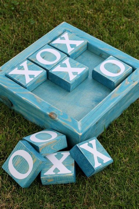 12 Things You Can Build With Old 2x4s Diy Outdoor Wood Projects